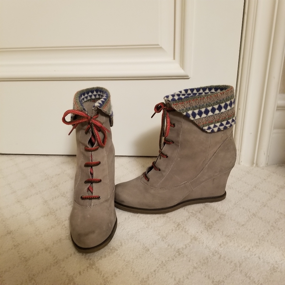 Wedged Leather Boots